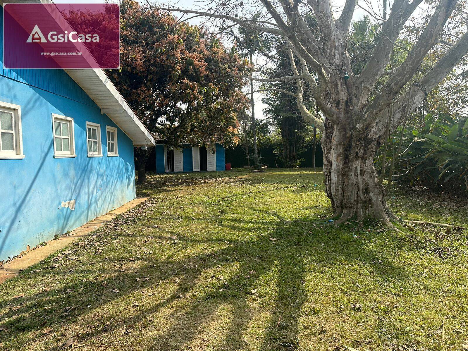 Casa de Condomínio para alugar com 4 quartos, 350m² - Foto 4