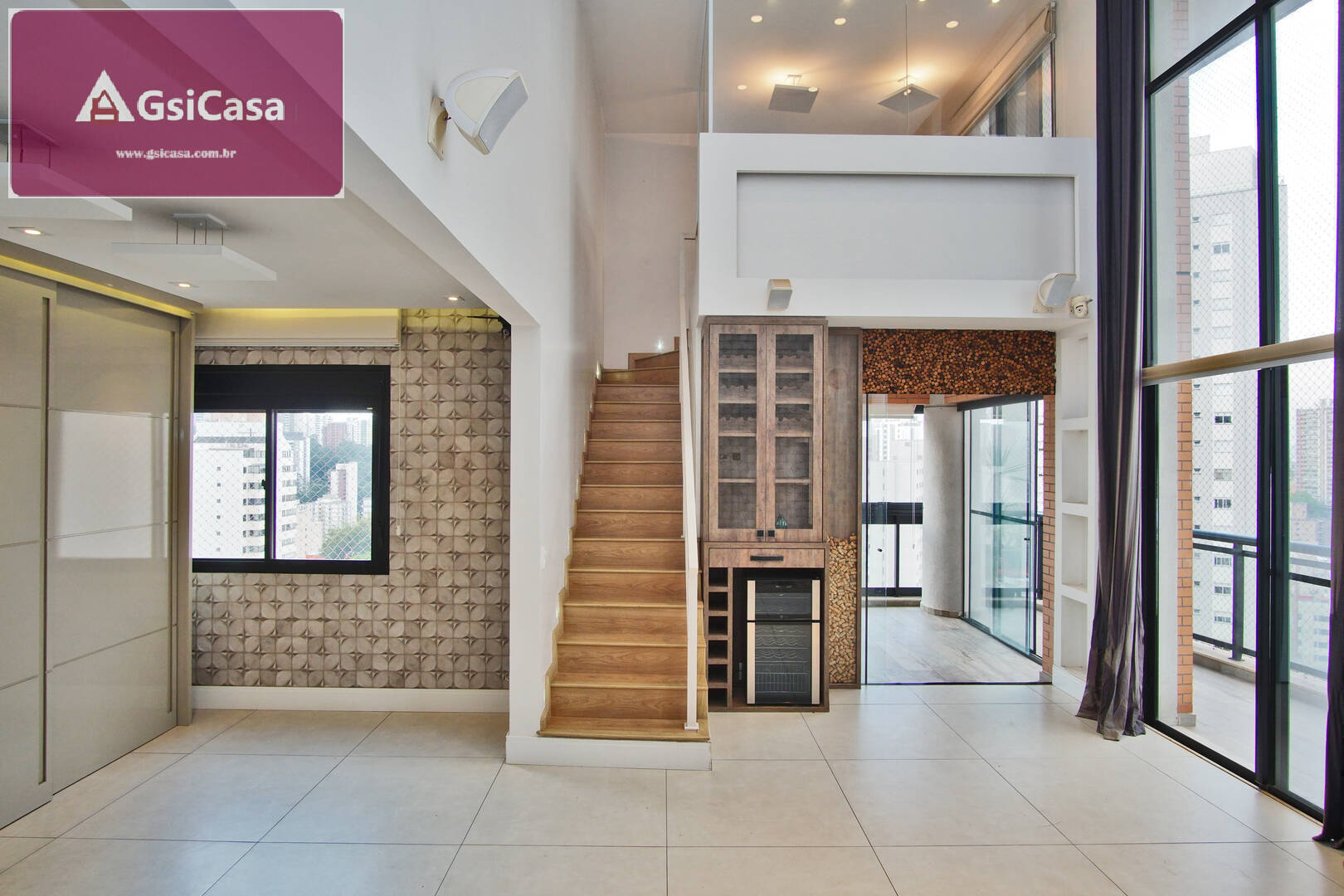 Casa de Condomínio, 4 quartos - Foto 1