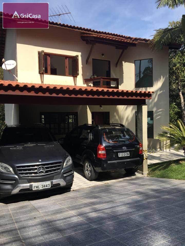 Casa de Condomínio à venda com 4 quartos, 237m² - Foto 3