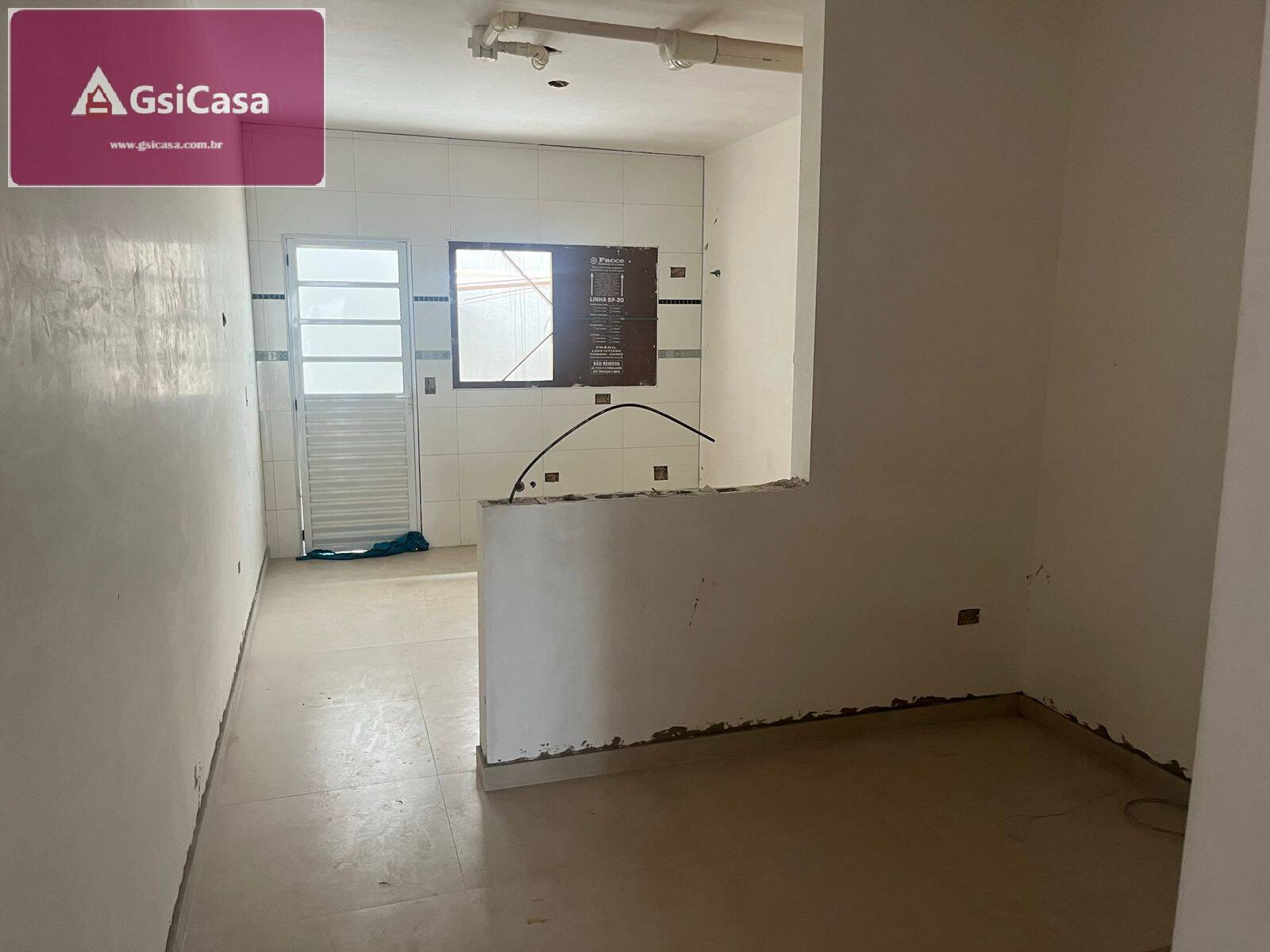 Casa, 3 quartos, 90 m² - Foto 2