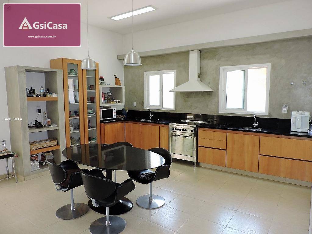 Casa de Condomínio à venda com 4 quartos, 320m² - Foto 4