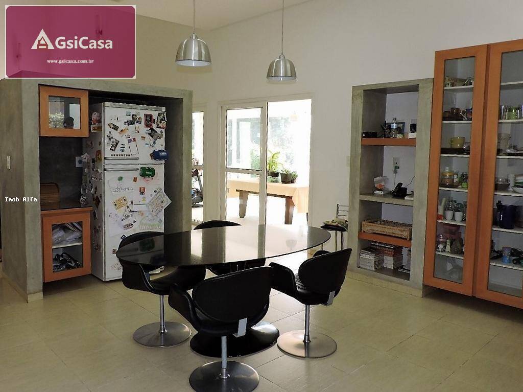 Casa de Condomínio à venda com 4 quartos, 320m² - Foto 12