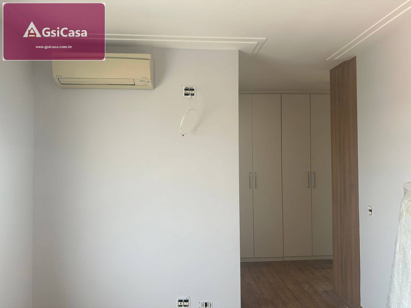 Apartamento para alugar com 4 quartos, 134m² - Foto 13