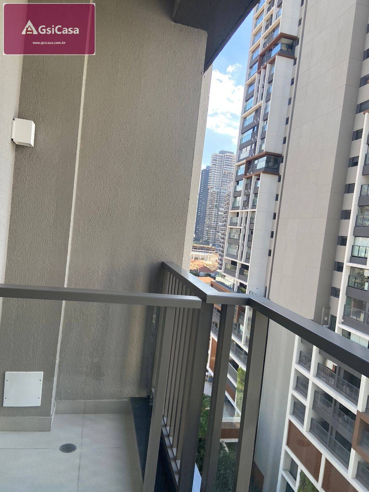 Apartamento à venda e aluguel com 1 quarto, 27m² - Foto 15