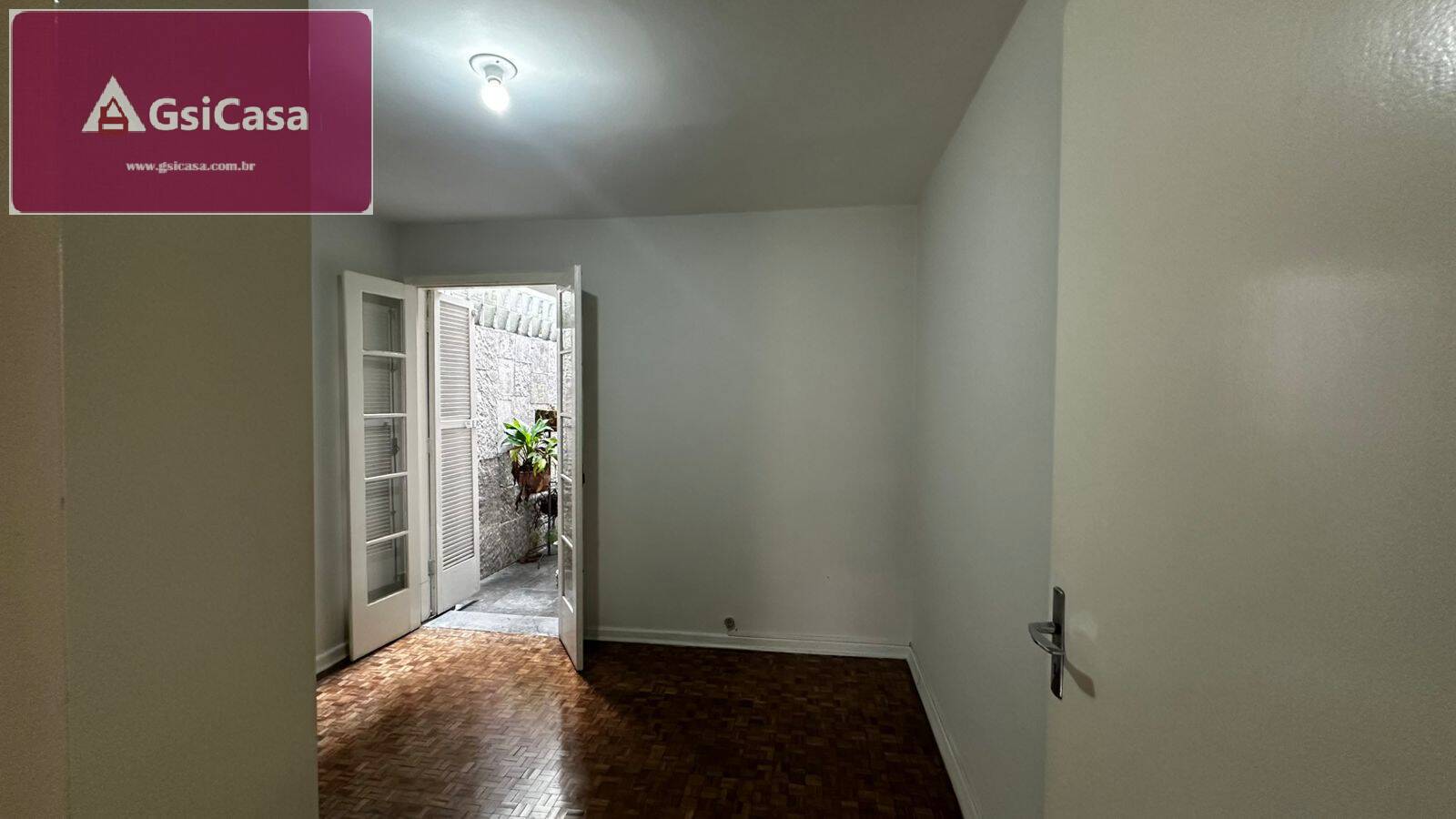 Casa para alugar com 3 quartos, 200m² - Foto 3