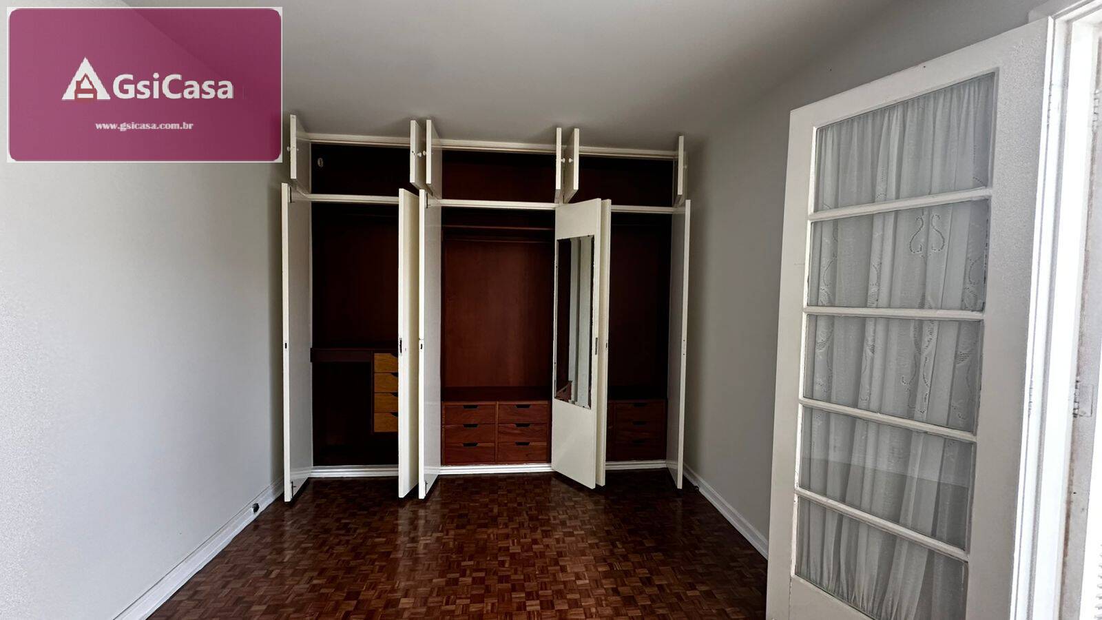 Casa para alugar com 3 quartos, 200m² - Foto 8