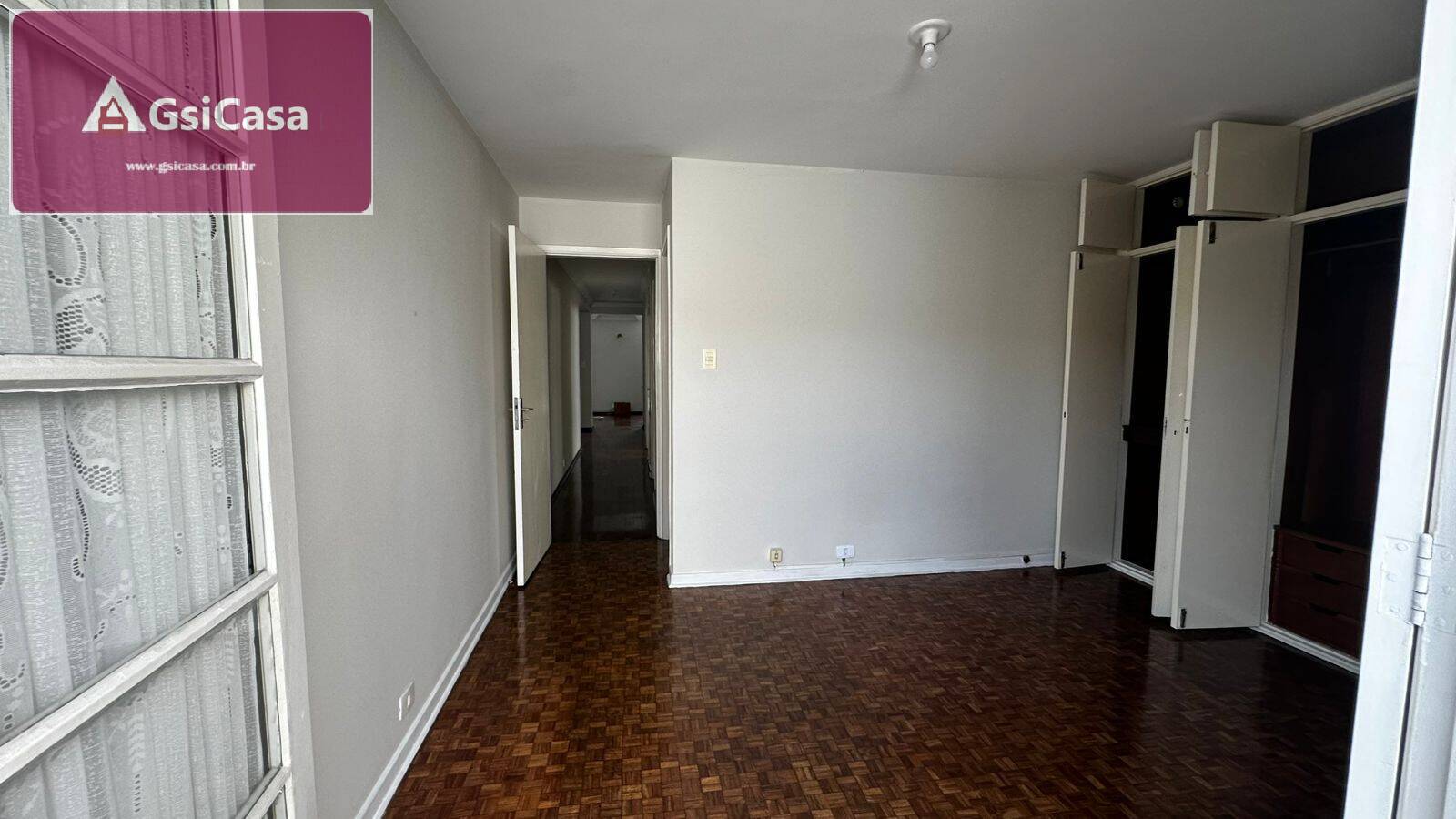 Casa para alugar com 3 quartos, 200m² - Foto 13