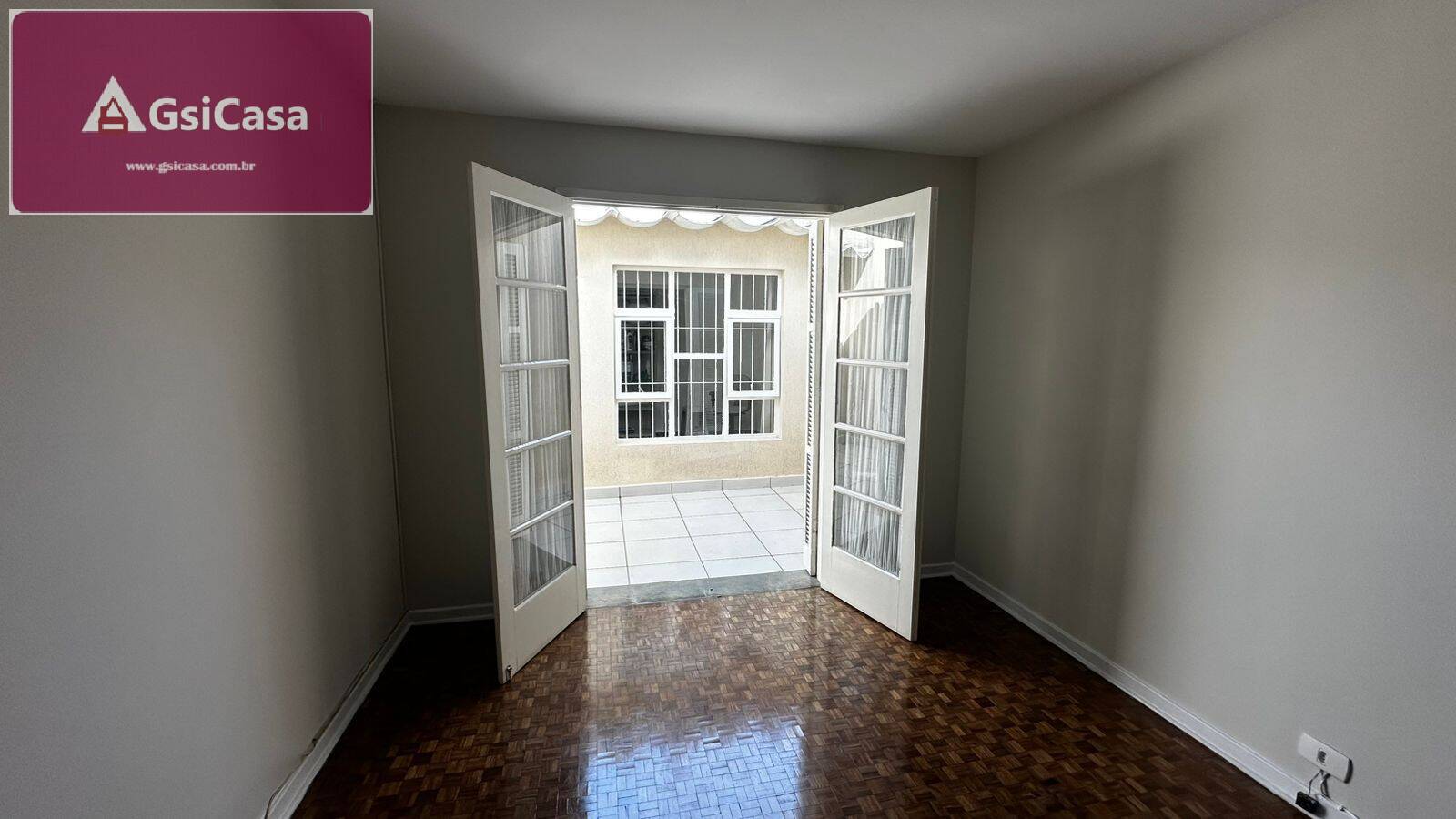 Casa para alugar com 3 quartos, 200m² - Foto 15