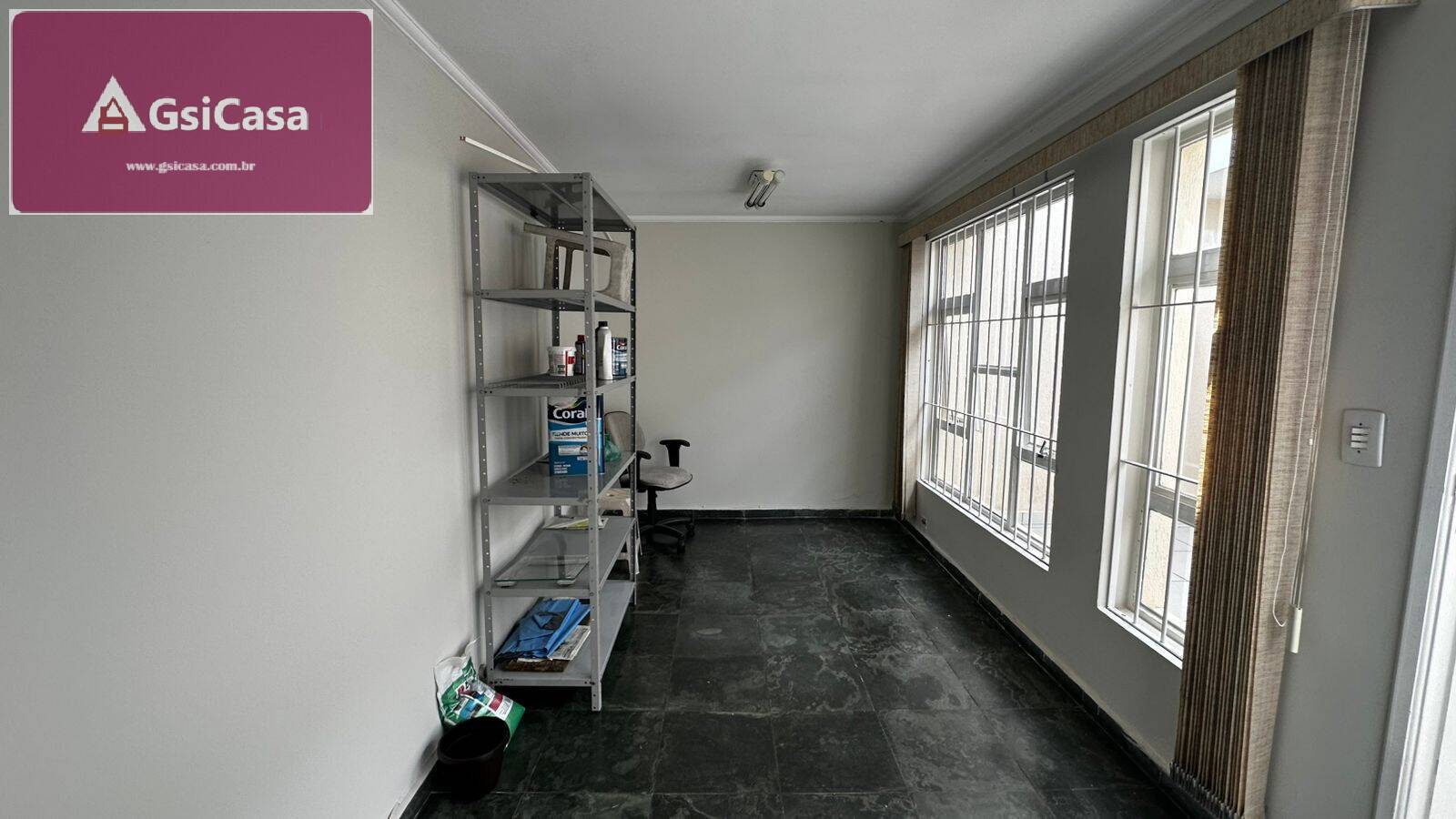 Casa para alugar com 3 quartos, 200m² - Foto 28