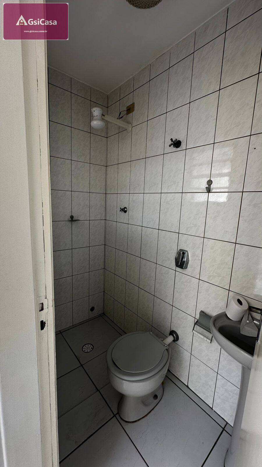 Casa para alugar com 3 quartos, 200m² - Foto 34