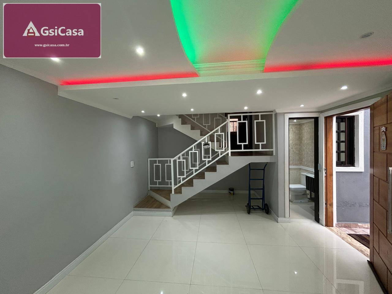 Casa, 3 quartos, 137 m² - Foto 1