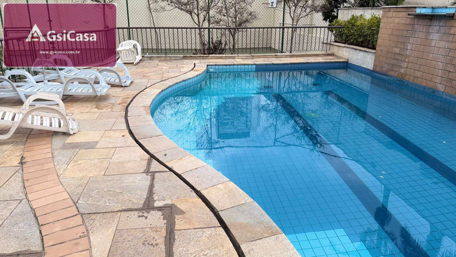 Apartamento à venda com 2 quartos, 80m² - Foto 11