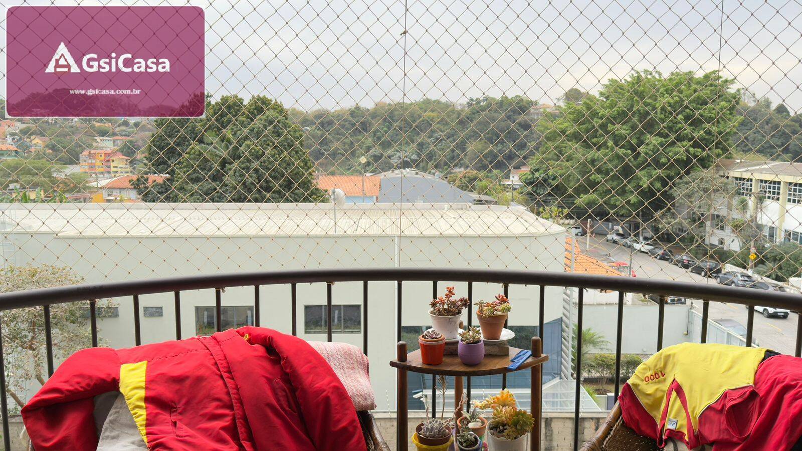 Apartamento à venda com 2 quartos, 80m² - Foto 3